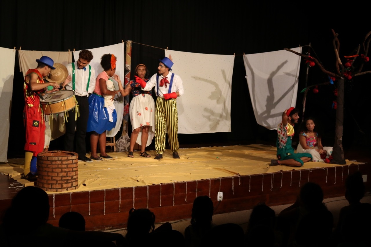 SMTT: grupo ‘Os Cones’ apresenta espetáculo “A última Folha da Vila” no Centro de Criatividade - SMTT Aracaju